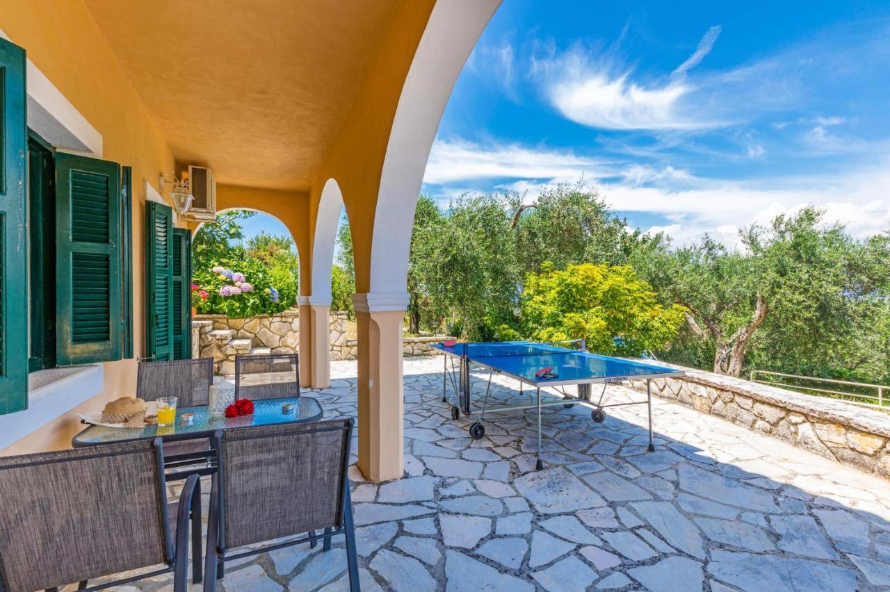 Villa Ftelias By Villa Plus Agios Stefanos  ภายนอก รูปภาพ