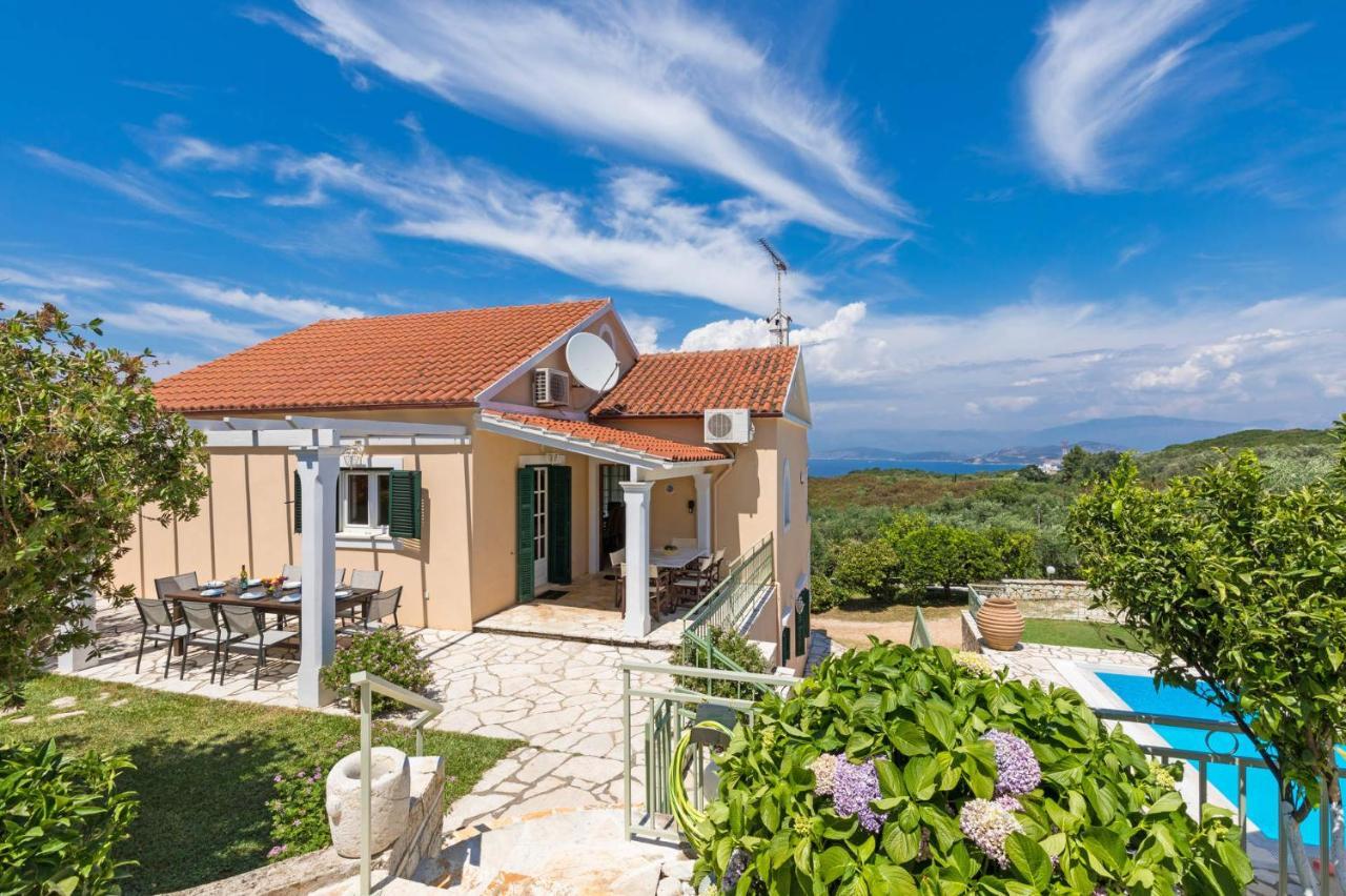 Villa Ftelias By Villa Plus Agios Stefanos  ภายนอก รูปภาพ